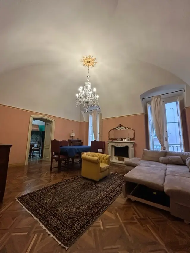 Prestigioso Appartamento in Corso Garibaldi